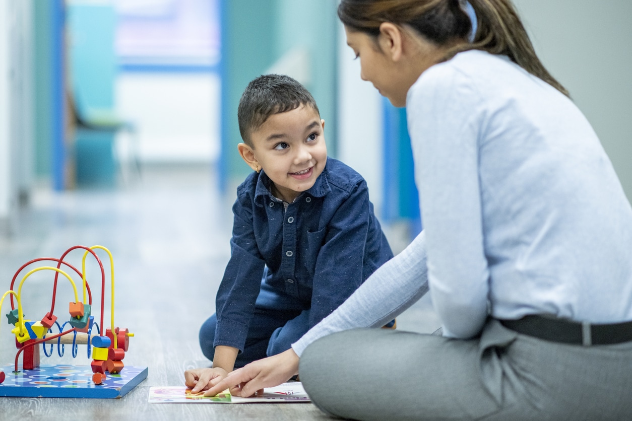 A União Médica Admite a Importância do Vínculo Terapêutico e Apresenta Dados Manipulados Dentro de Processos